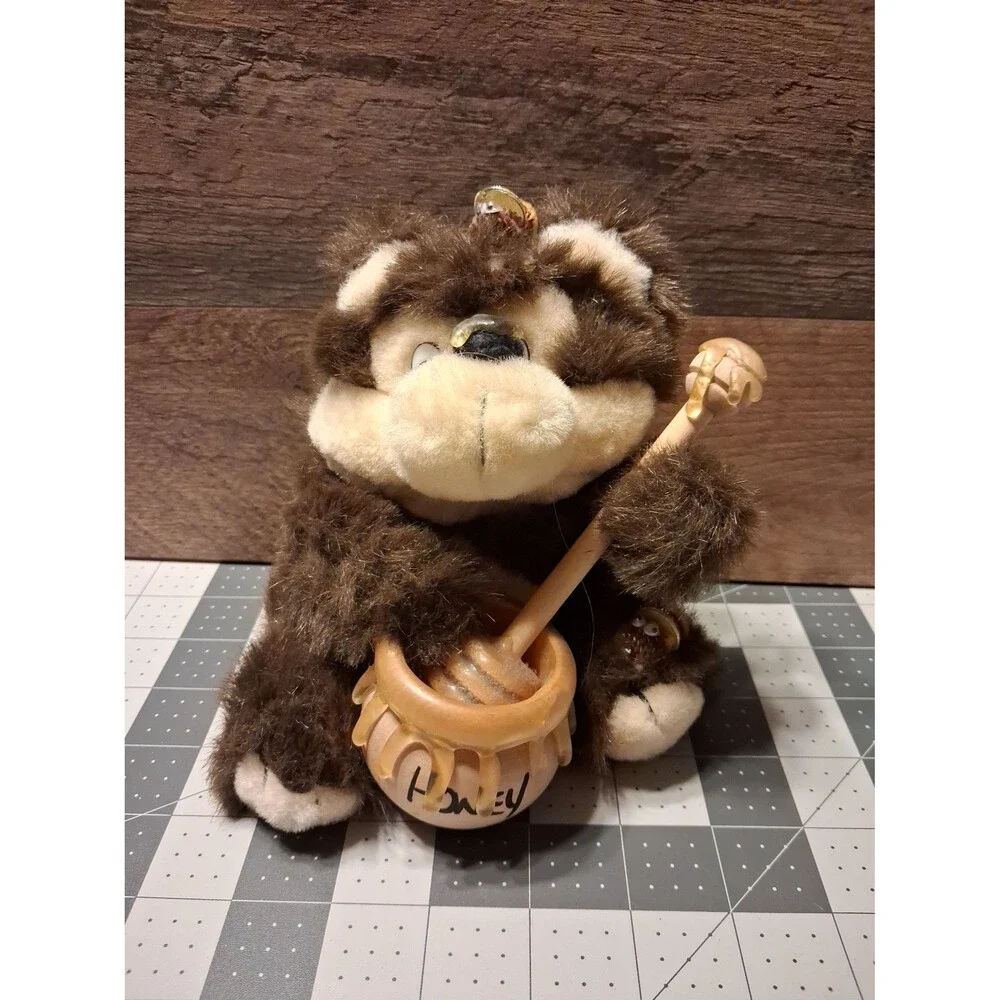 Orzek Honey Bear Plush stirring wooden pot 1997